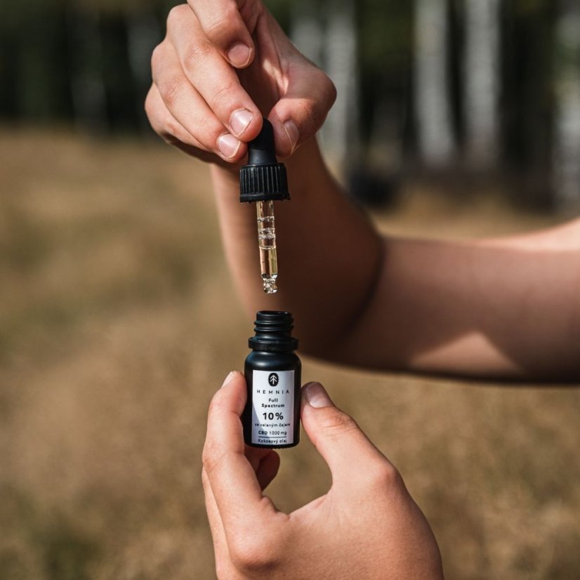 Täyden spektrin CBD-kookosöljy 10%, 1000 mg, 10 ml vihreän teen makuisena