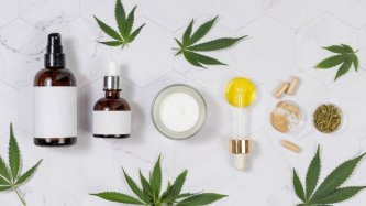 Qual é a diferença entre o CBD isolado e o CBD de espetro total? Qual é a diferença entre o CBD isolado e o CBD de espetro total?